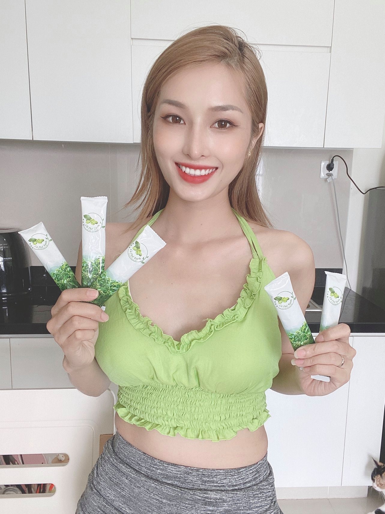 14328-post-app-1067-123817083-399525368077211-7044392869370019426-o-12.jpg Cà Phê Xanh Thiên Nhiên Việt Hộp Lớn 30 Gói - 8936188260092