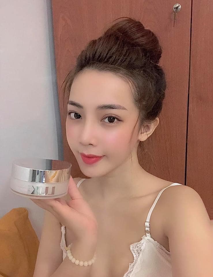 Kem body Lux tinh chất yến tươi chính hãng soHERBs Kem body Lux tinh chất yến tươi chính hãng soHERBs