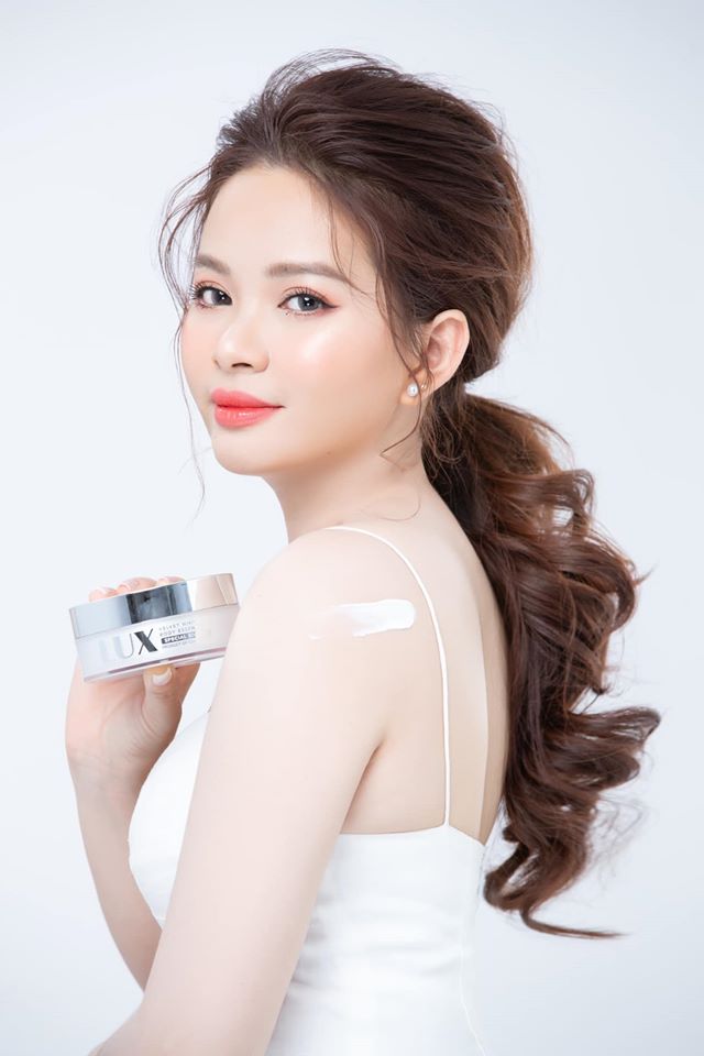 Kem body Lux tinh chất yến tươi chính hãng soHERBs Kem body Lux tinh chất yến tươi chính hãng soHERBs