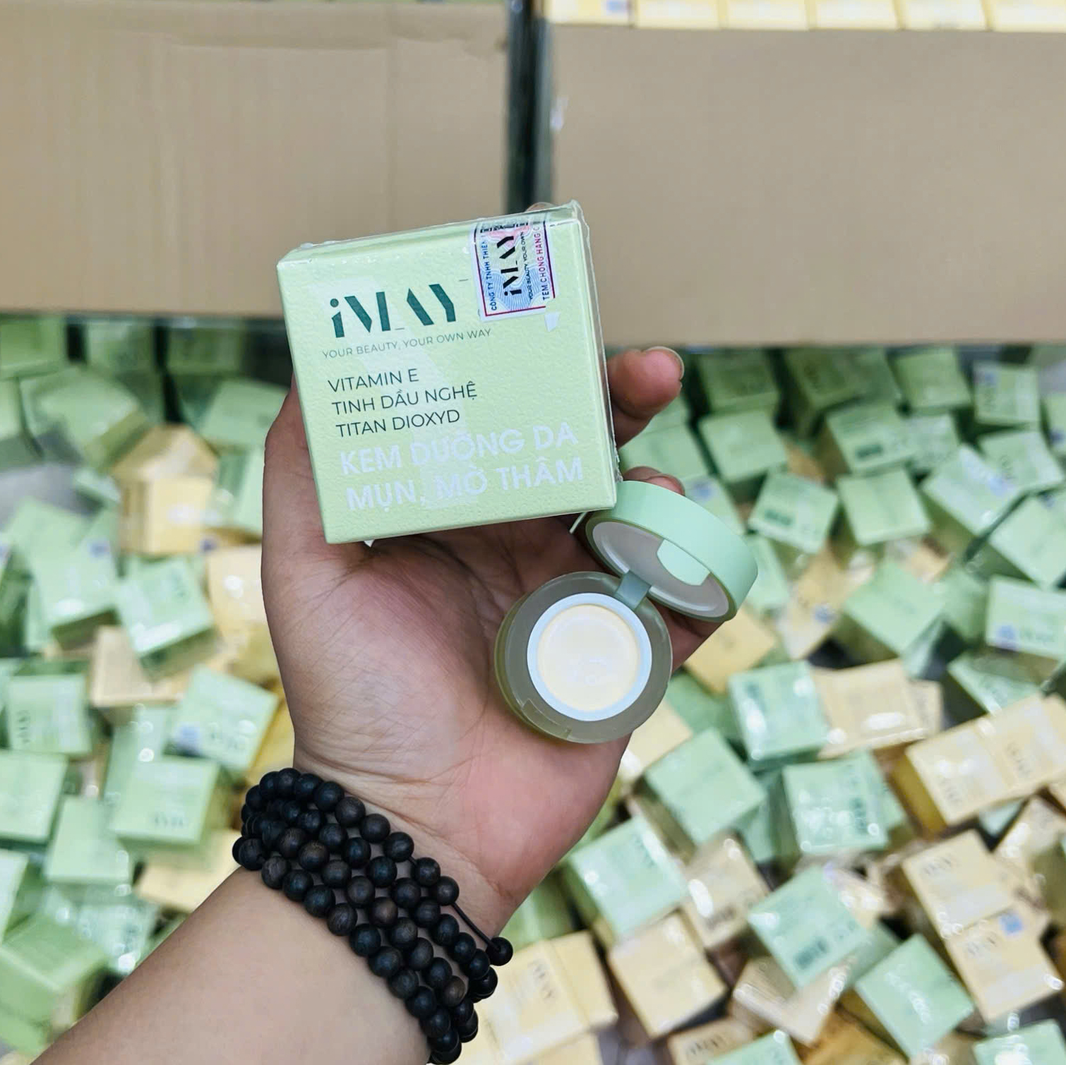 14494_z5876046633121-90d0763491c5fcd92d77de1cbcfddca4_20240929094452-6.jpg Kem Face Thanh Mây iMay Cream Nắp Xanh - 8936038680759