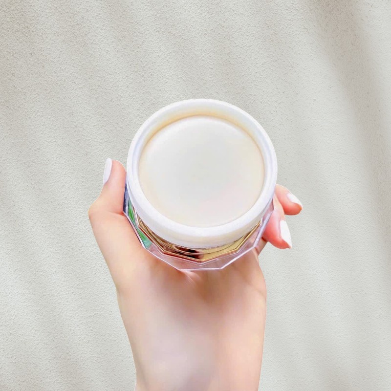 Kem Face Q2 Collagen VIP Vàng 25g Phiên Bản Mới 2025 - Mỹ Phẩm Nguyễn Liên Kem Face Q2 Collagen VIP Vàng 25g Phiên Bản Mới 2025 - Mỹ Phẩm Nguyễn Liên