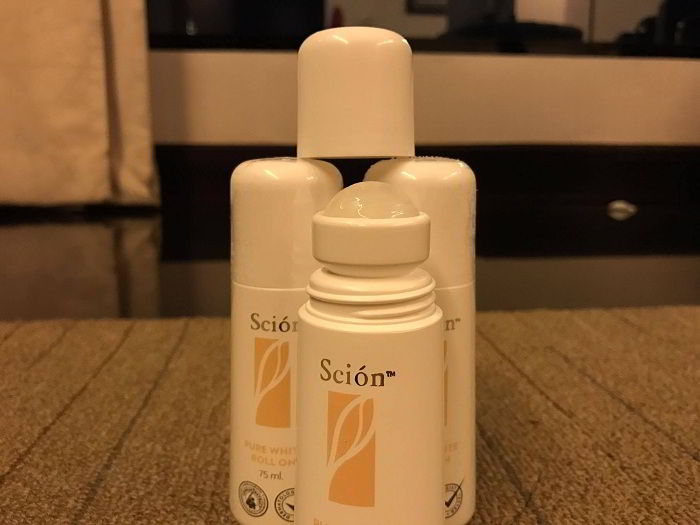 Nguồn hàng sỉ lăn khử mùi cơ thể Scion™ pure white roll on hàng chính hãng Nguồn hàng sỉ lăn khử mùi cơ thể Scion™ pure white roll on hàng chính hãng