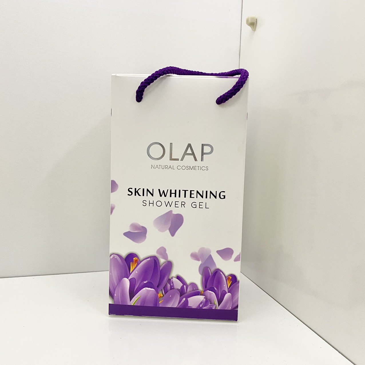 Giá sỉ sữa Tắm Trắng Da Olap French Màu Tím 600ml Giá sỉ sữa Tắm Trắng Da Olap French Màu Tím 600ml