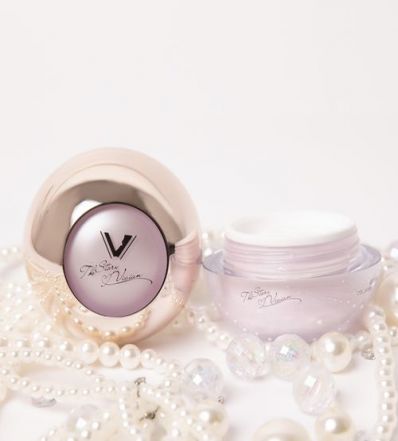 14929-1046590368-thumb-nemthc-1586920397970-hong-398x441-6.jpg Kem face trẻ hóa và trắng sáng da Collagen & Whitening The Story Vivian - 8809470603252