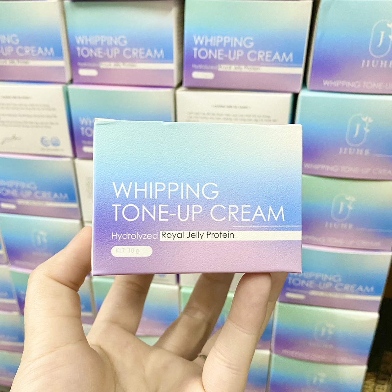 15256-0752161790-z2828196801465-6a78e7f444231ac35f400148d8961e32-3.jpg Kem Face Jiuhe Thanh Tô Cosmetics - FACEJ