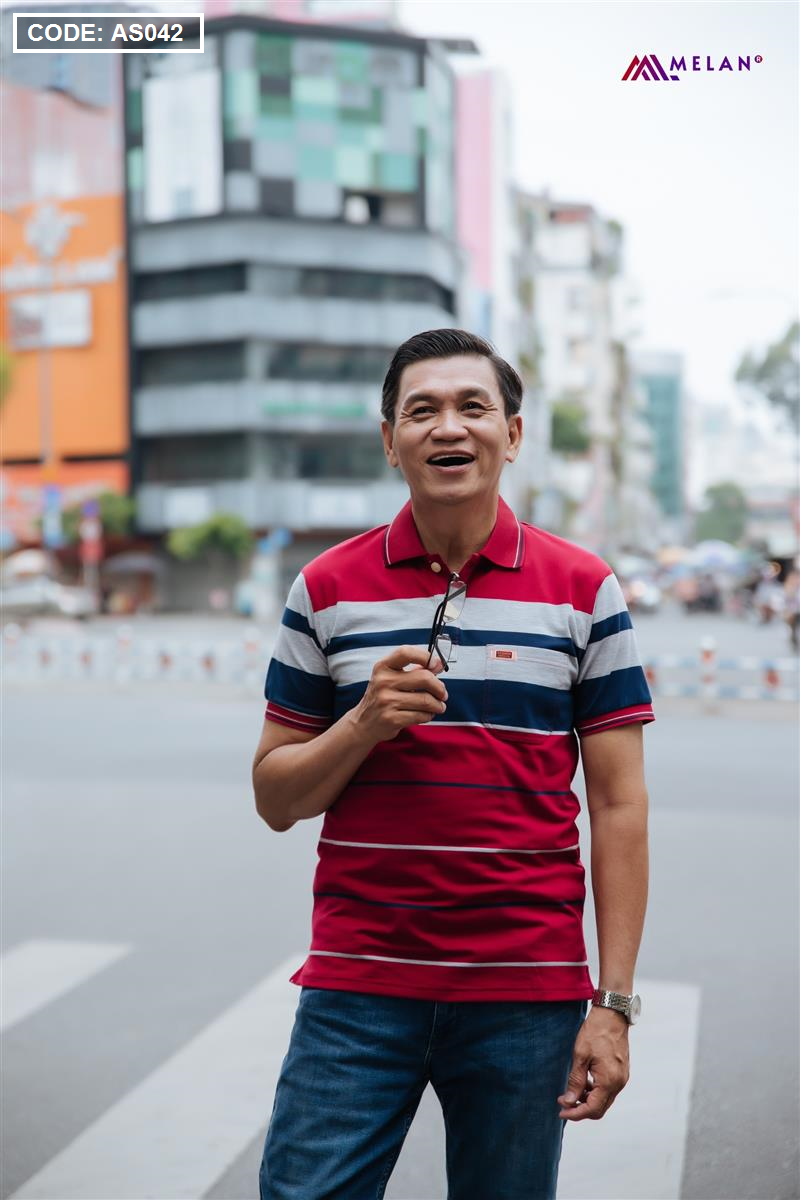 15824-z4111353596447-3bd1bc194e9e51a0f9eb7e74eab3bda5-3.png Áo Thun Sọc Nam Trung Niên Cổ Bẻ Có Túi - AS042