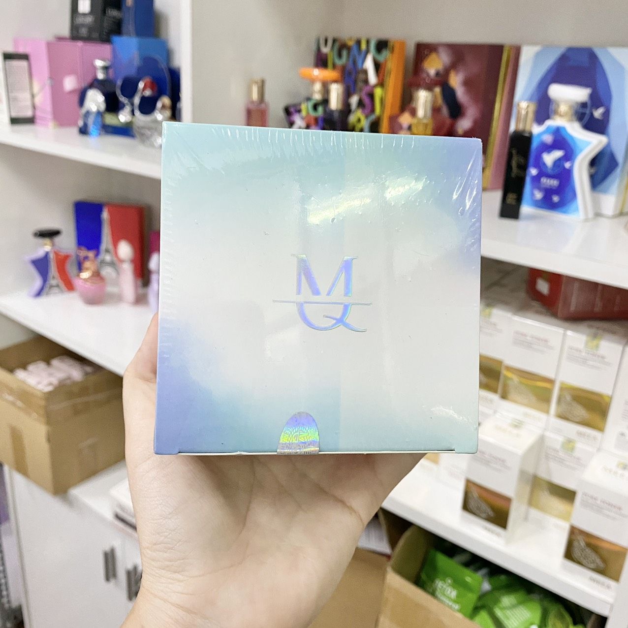 Giá sỉ kem Body Hoa Anh Đào Tone Up Body Cream MQ Skin Chính Hãng Kem Body Hoa Anh Đào Tone Up Body Cream MQ Skin Chính Hãng