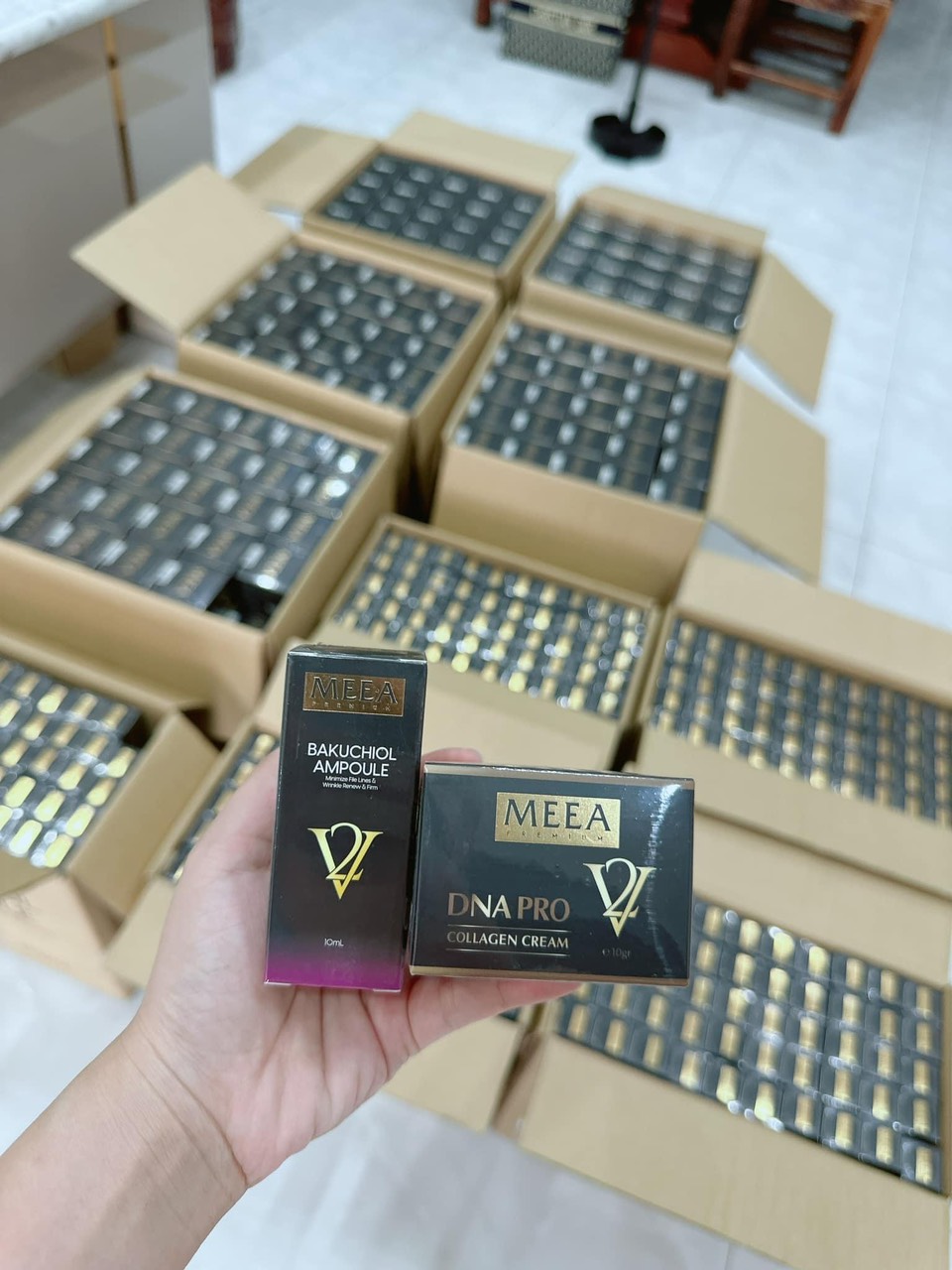 18832-z4181751763020-c6c9ca1801abcdab55808e0414863a82-4.jpg Kem Face DNA Pro Cá Hồi Collagen Cream V2 Meea Origin Mini 10g - 8938534672146