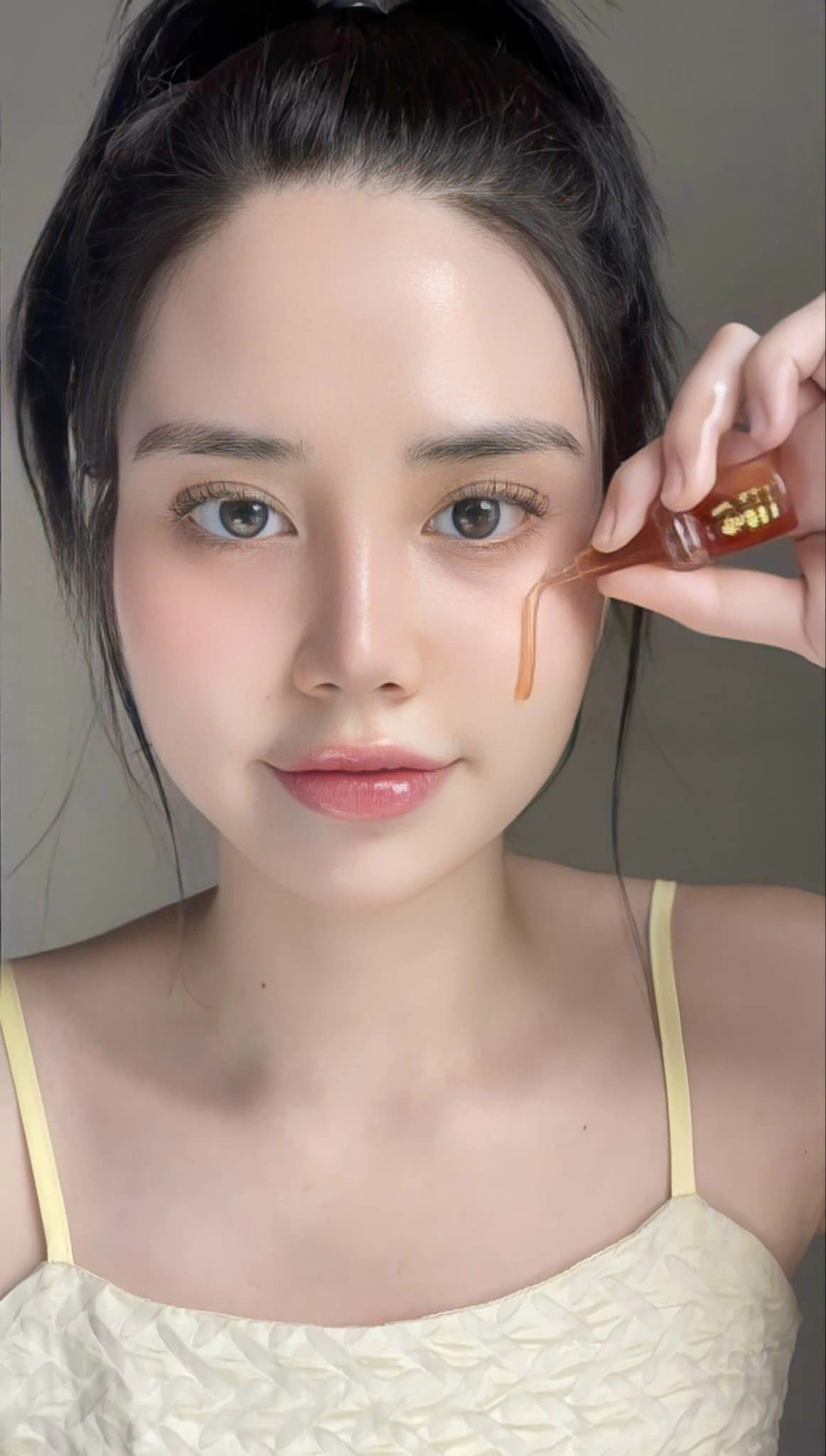 18940-298596726-2104157133122320-7362600235394439241-n-1.jpg Serum Thảo Mộc Fairy Cosmetics Mini 7ml Dưỡng Trắng Căng Bóng Da - 8936115870332