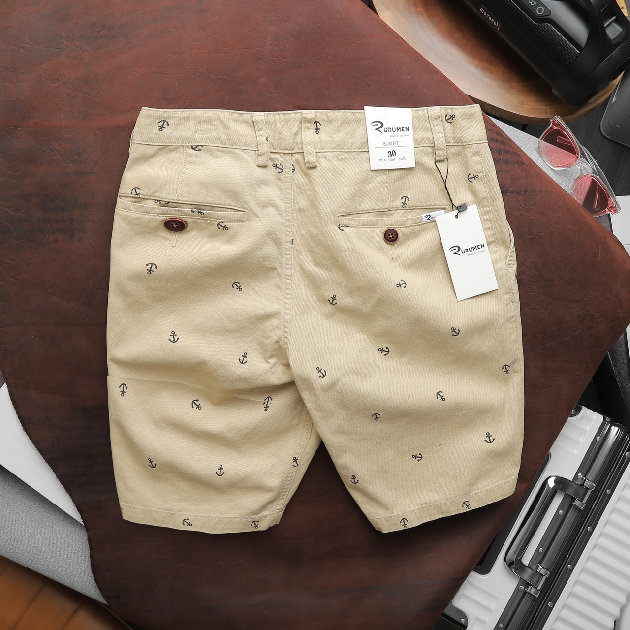 19826-1935052690-z4420826665516-ff876aa2805716e23f73e03edcaafcf4-13.jpg Quần Short Kaki Nam Cao Cấp In Logo Mũi Neo - QB410