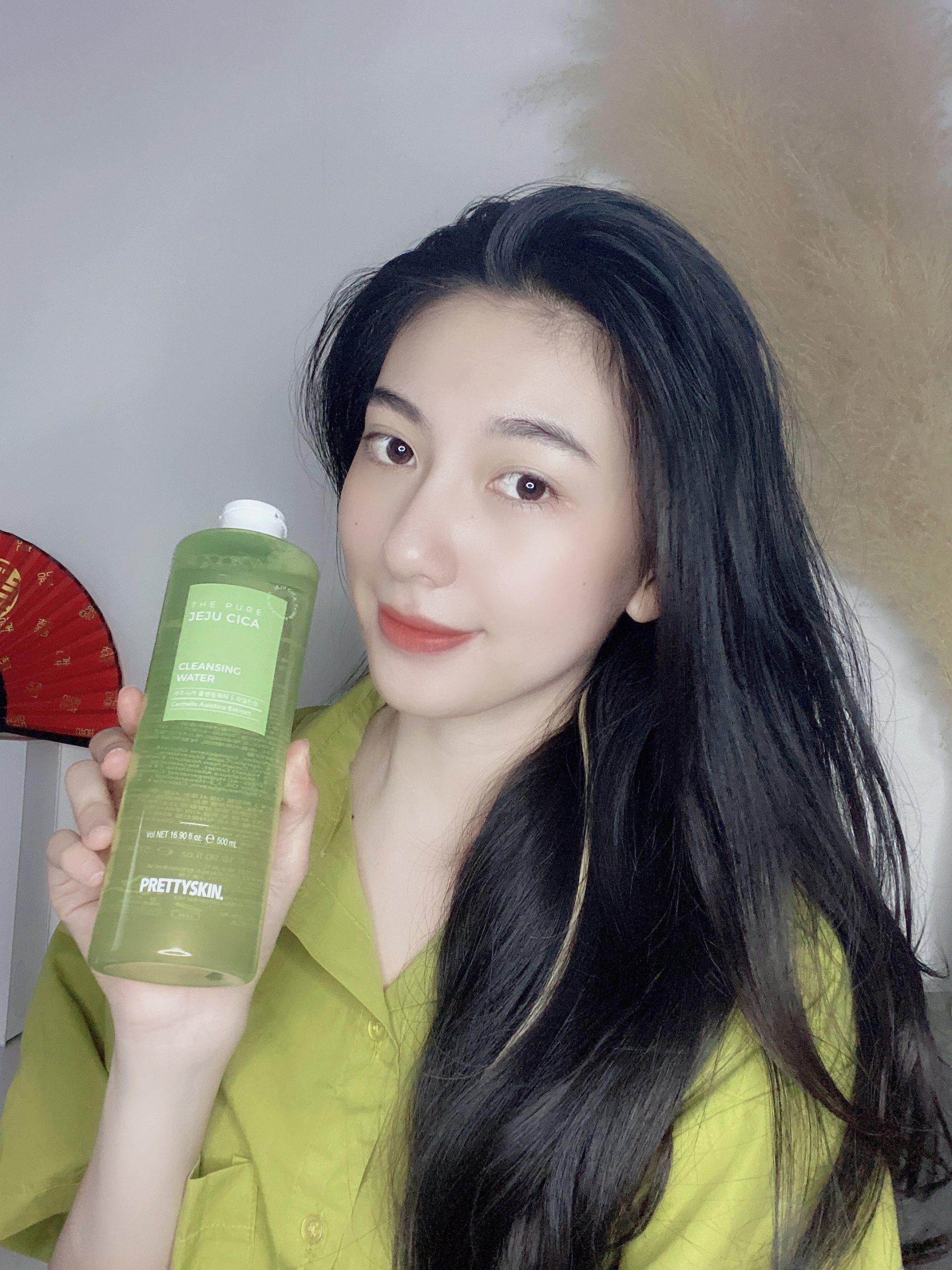 20053-img-6743-scaled-5.jpg Nước Tẩy Trang Rau Má PrettySkin - 8809733212818