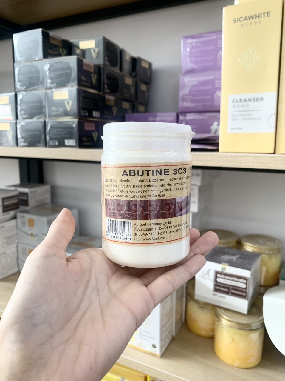 Nguồn sỉ kem Kích Trắng Abutine 3C3 Màu Vàng 200g Nguồn sỉ kem Kích Trắng Abutine 3C3 Màu Vàng 200g