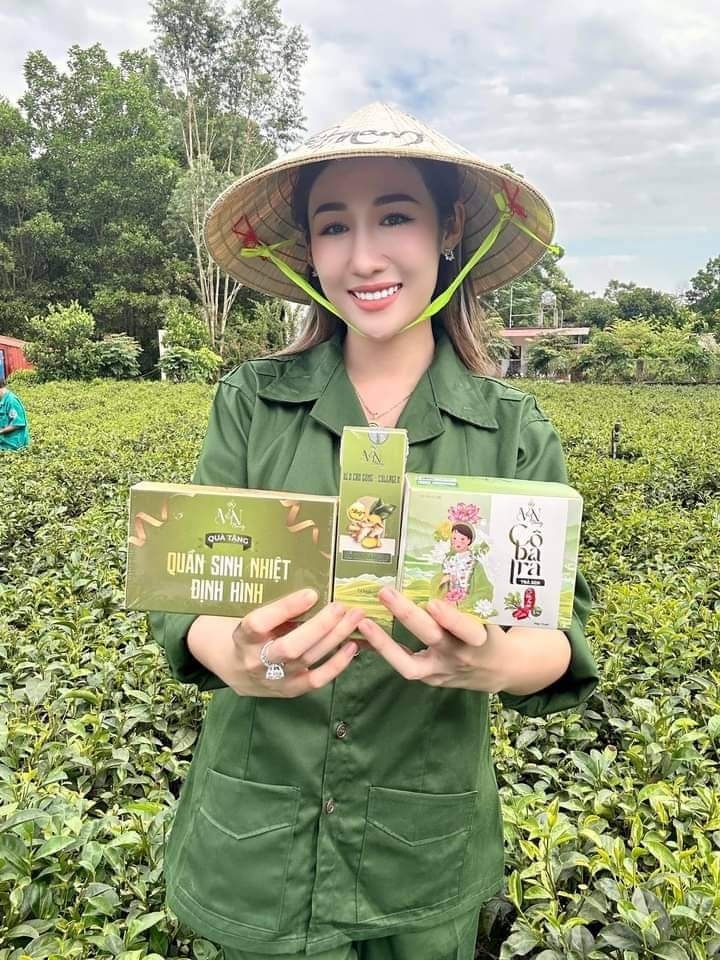 21753-386385335-805348088266798-4739691130849935226-n-2.jpg Trà Sen Cô Ba Trà TN Mỹ Phẩm Đông Anh Collagen X3 - TRASENGM