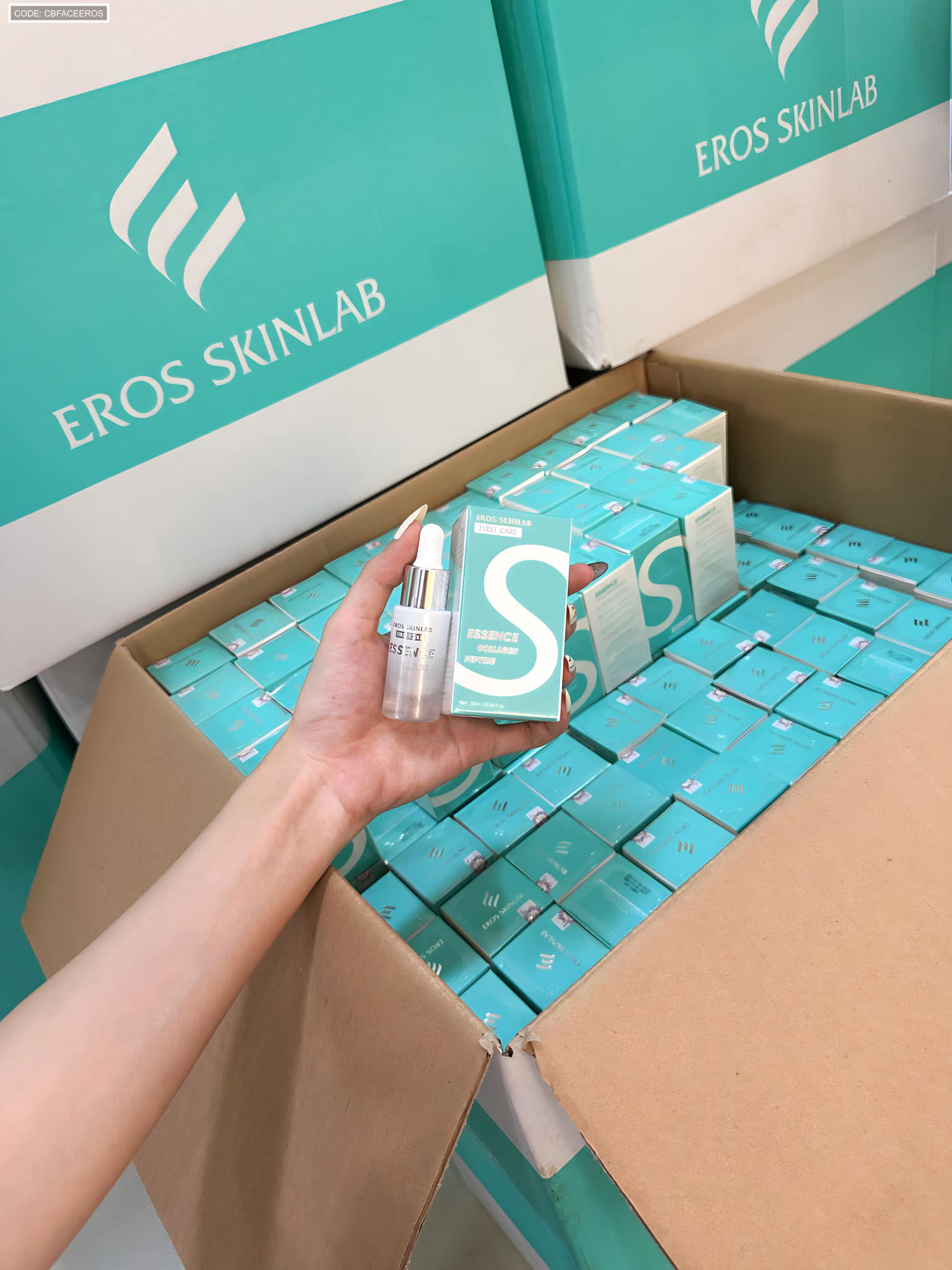 22417_483066975-1054242993413827-447218841167972620-n_20251103014941.png Combo Kem Face và Serum Tinh Chất Collagen Peptide Eros Skinlab - CBFACEEROS