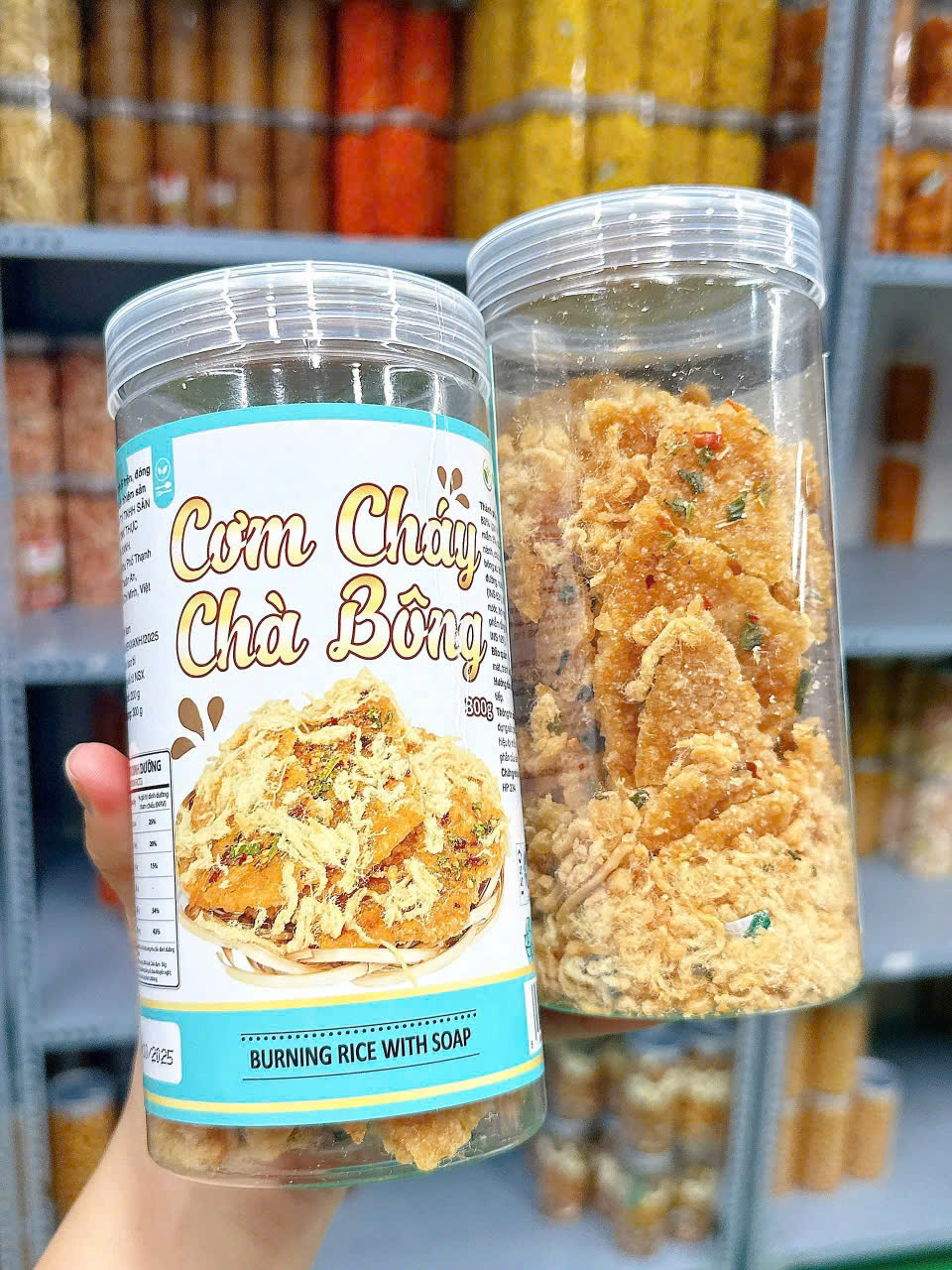 22519_z7212231806648-54bc48a740d2f1e5082416aef41c9d1f_20251112115116.png Cơm Cháy Chà Bông Thơm Ngon 300g Hộp - CCCB