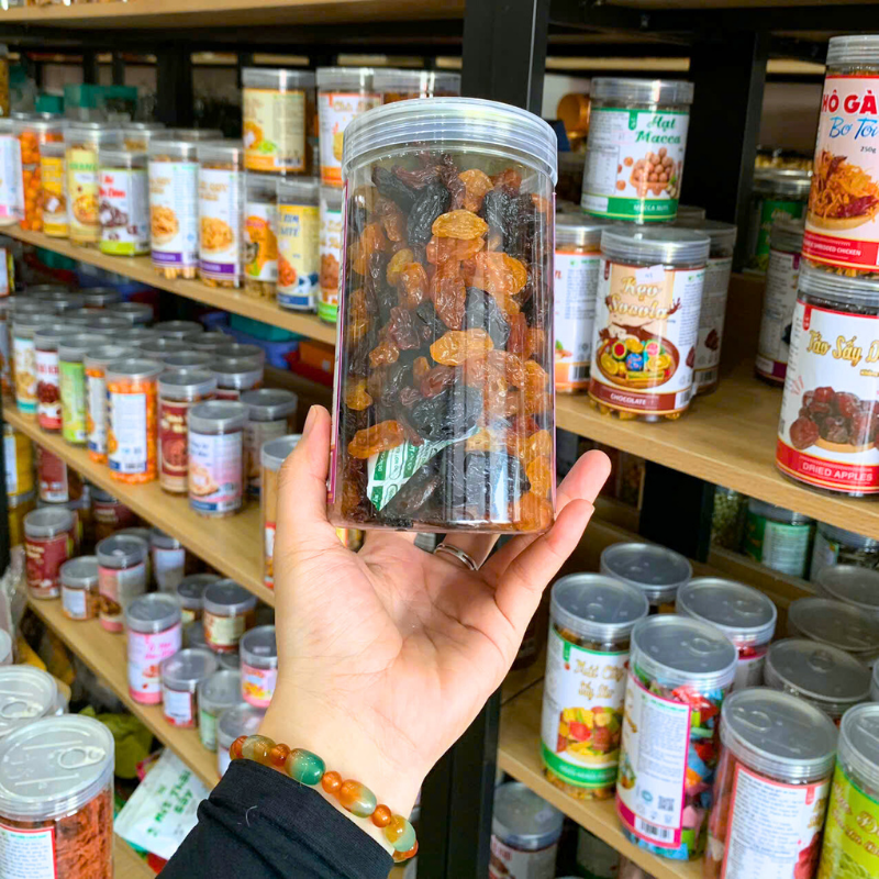 Nho Chi Lê Sấy Khô Loại Ngon 500g Hộp Nho Chi Lê Sấy Khô Loại Ngon 500g Hộp