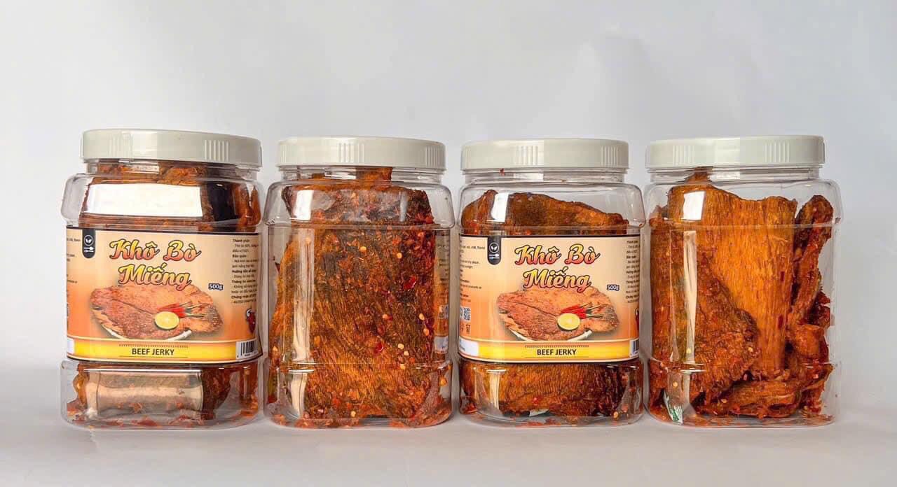 22564-z4829041722040-e77e6efd9af28c67bf7f5e4812bde88e-4.jpg Khô Bò Miếng Loại Đặc Biệt 500g - Hộp - KBM500