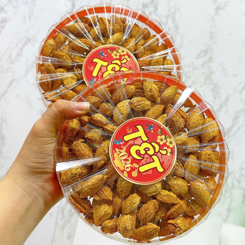 22751_25_20251031115949.png Hộp Quà Tết Hạnh Nhân Rang Bơ 350g - Hộp Sun Khía - 8936208933777