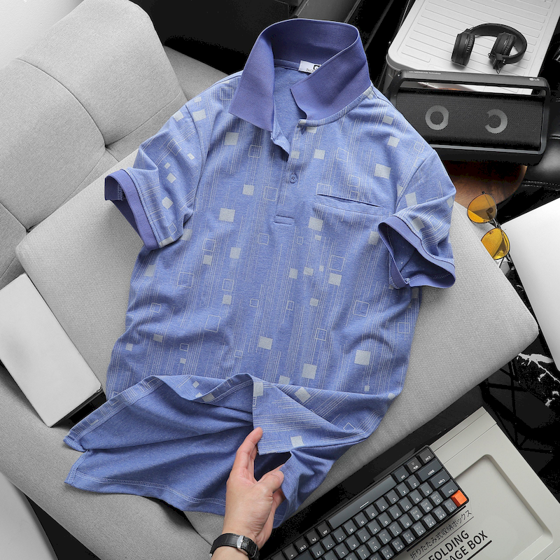 23325-z5001551958627-3f4cbd5a63e692331ac73cc662c22fb4-1.png Áo Thun Nam Polo Cổ Bẻ Pack Horse Có Túi In Hoạ Tiết Hình Vuông ( Có size 3x) - CS216