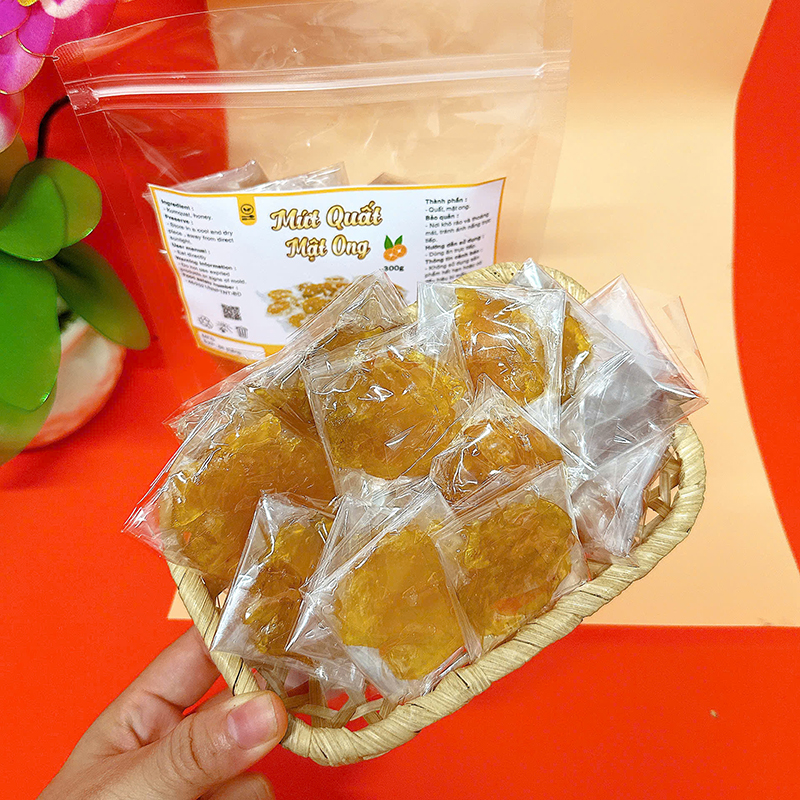 23381_z6125808746217-e3e28a025ce8663ddb3d890ce15cb9f0_20241214153926.jpg Mứt Quất Mật Ong Túi Zip 300g - MQMOTZ
