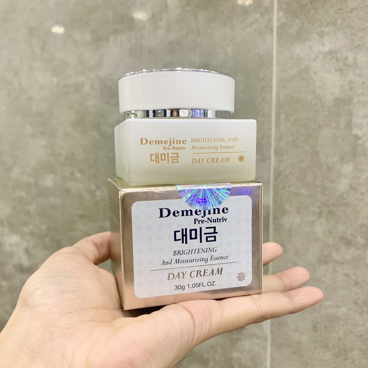 Chuyên sỉ kem Face Demejine Ban Ngày Tem TT Cosmetic Công Nghệ Hàn Quốc Chuyên sỉ kem Face Demejine Ban Ngày Tem TT Cosmetic Công Nghệ Hàn Quốc