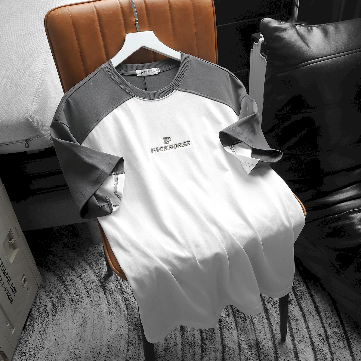 24093_z5363825510015-e2c5e81271a49e5302a0ccbc3db15e2f_20240420025044-3.png Áo Thun Nam Cổ Tròn Oversize Tay Phối Màu Thêu Chữ PackHorse - AB512