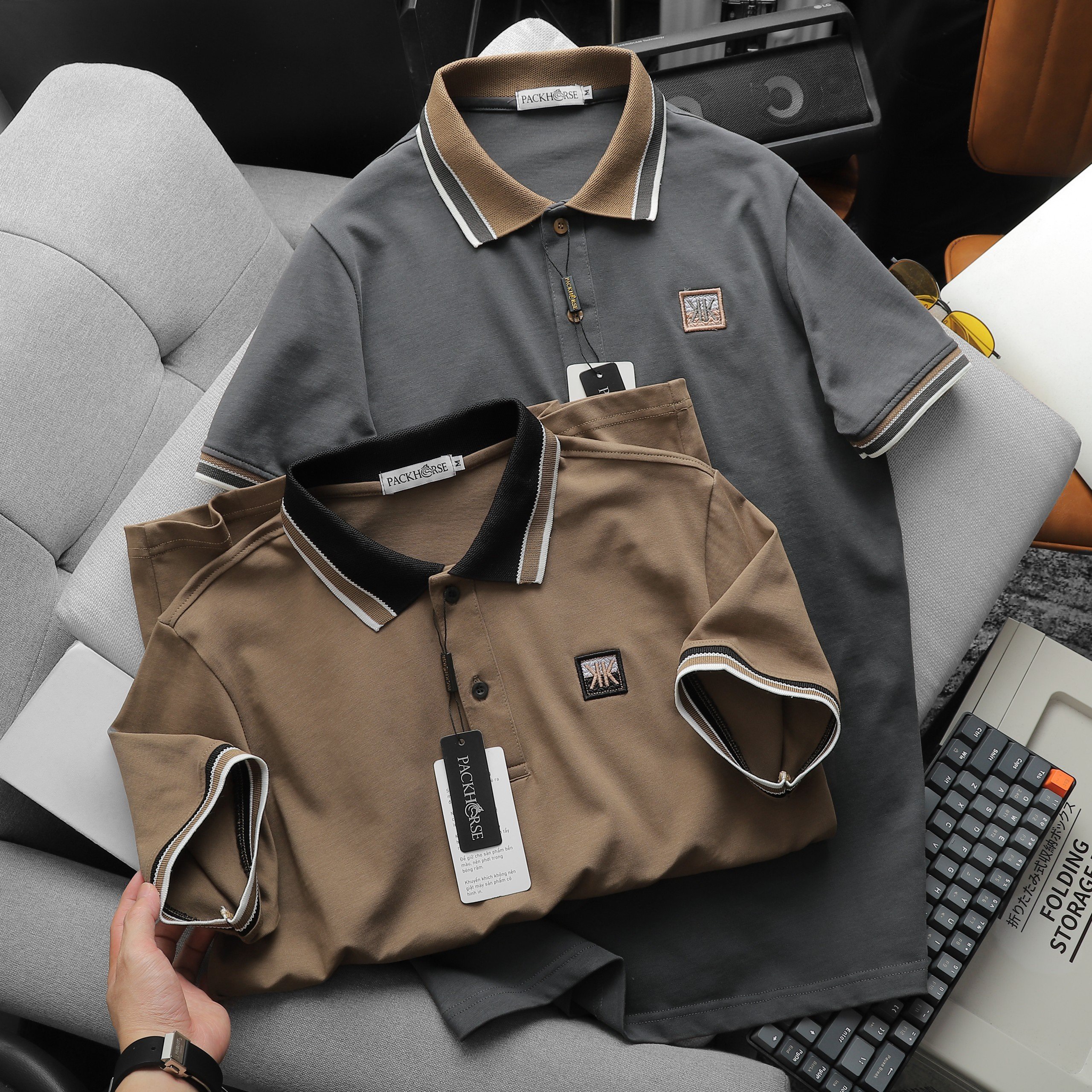 24098_z5371346404351-85c07e974da906dccf03abf58f795438_20240422045652-2.jpg Áo Thun Nam Cổ Bẻ Pack Horse Thêu Nổi Logo Chữ KK (Có size 3x) - CS225