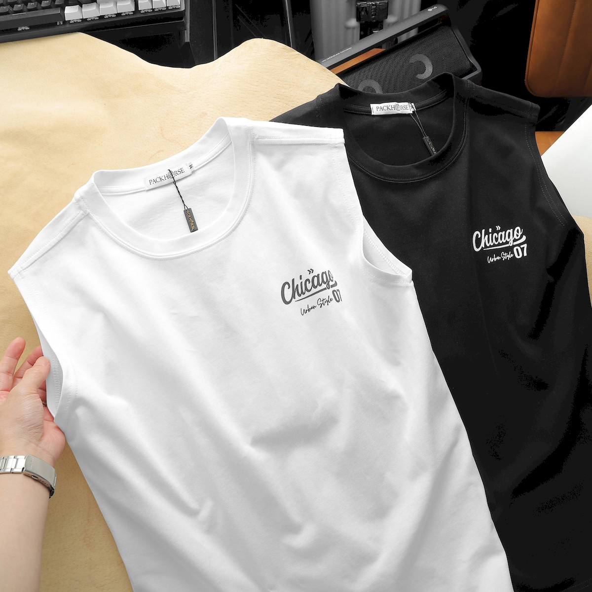 24146_z5382473648282-2e4a6c8321c26d6a9f81181e79616248_20240427105123-3.png Áo Thun Nam Ba Lỗ Pack Horse In Chữ Chicago - AB513