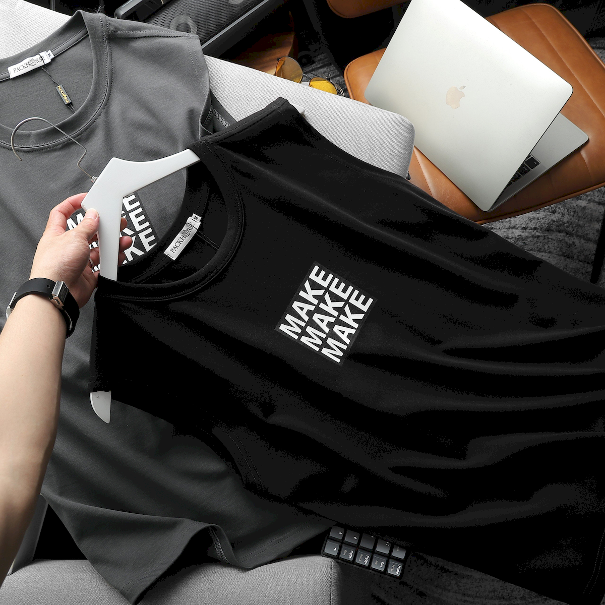 24249_z5425926045364-e7cc3c91bf660bd1c44c63c7d7fe37ff_20240510184758-3.png Áo Thun Ba Lỗ Nam Pack Horse In Chữ MAKE - AB517