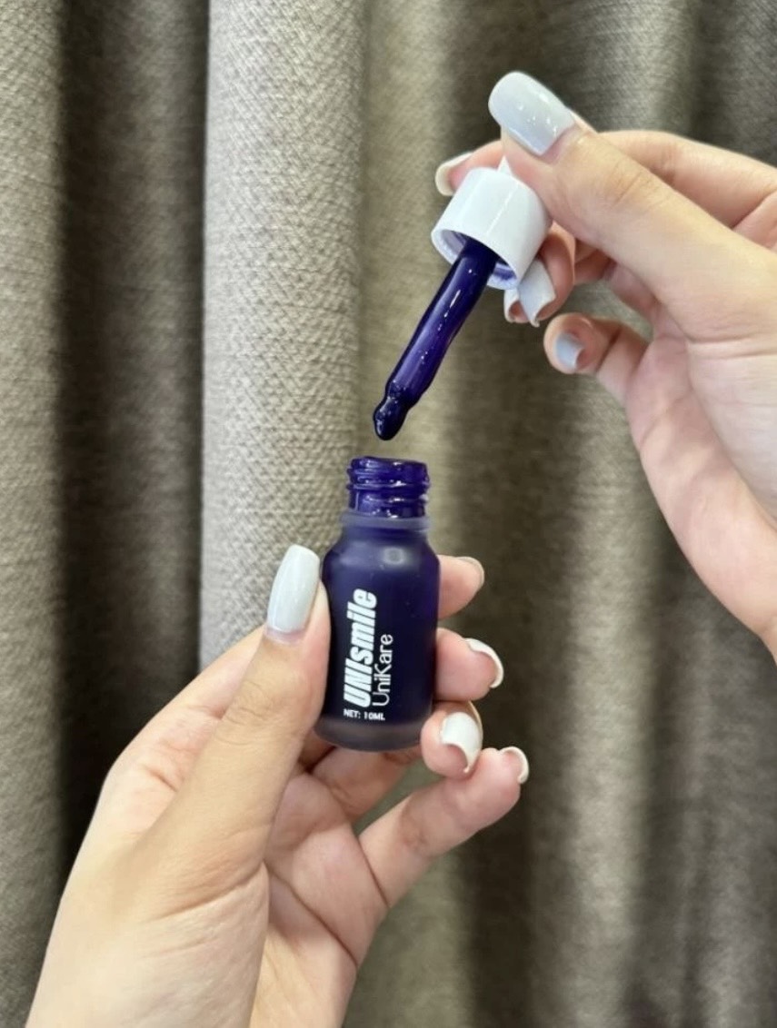 24535_z5537365884561-161fa6f0032a776a318743294e609258_20240614160847-7.jpg Serum Trắng Răng Unismile Unikare 10ml - SRUNISMILE01
