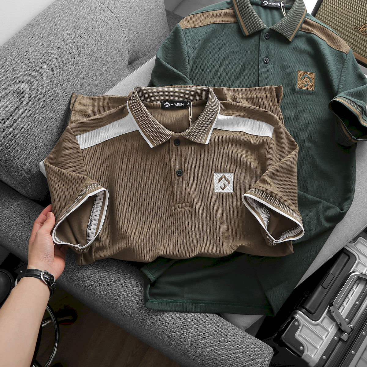 24673_z5623303346826-e4bcf98b6f0ced9fcd1be9d467b80ae7-result_20240711163642-4.png Áo Thun Nam Cổ Bẻ Thêu Nổi Logo Lục Giác (Có size 3x) - CS229