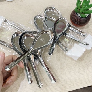 Combo 10 Muỗng Inox 304 Hoa Sen - Thìa Inox 304 Ăn Cơm Ăn Súp Sáng Bóng Bền Đẹp 15.3x4.7cm Combo 10 Muỗng Inox 304 Hoa Sen - Thìa Inox 304 Ăn Cơm Ăn Súp Sáng Bóng Bền Đẹp 15.3x4.7cm
