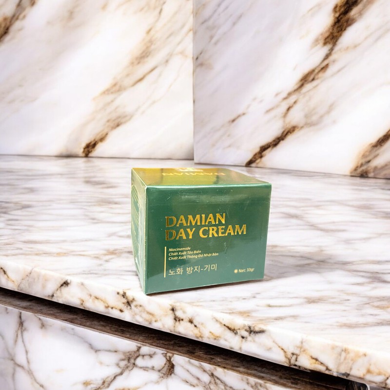 25008_z5800370998932-717b63204cab8441a66e6bb0e6ee2e48-photoroom_20240905173211-2.jpg Kem Face Hỗ Trợ Dưỡng Trắng Da Ban Ngày Damian 33gr - 8938555293016