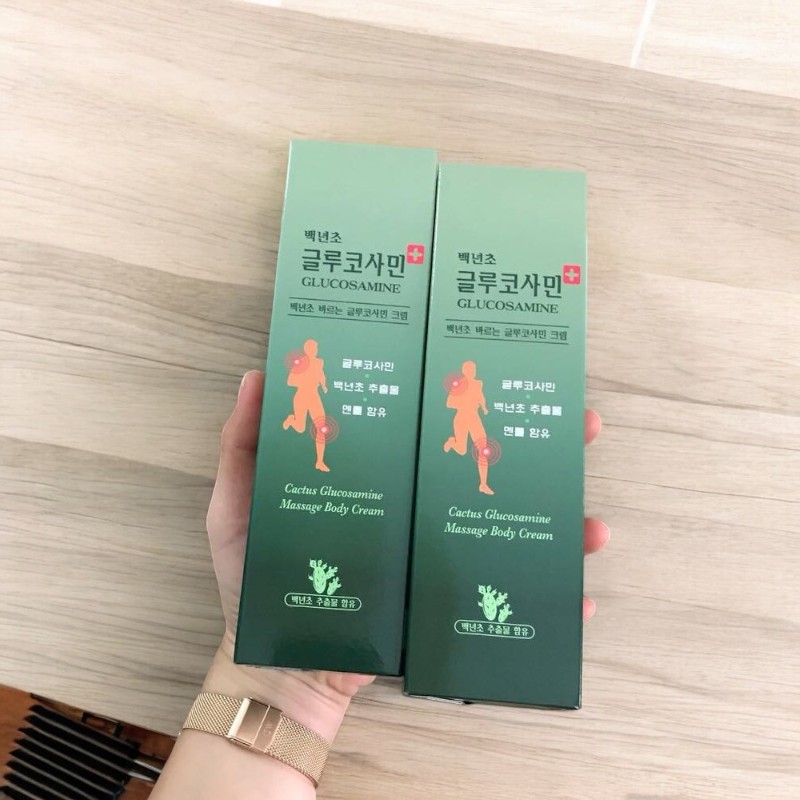 25350_dau-lanh-xoa-bop-glucos-phu-photoroom-1_20240930175454-2.jpg Combo 2 Chai Dầu Lạnh Xoa Bóp Glucosamine Hàn Quốc Tuýp 150ml - 8809338561205