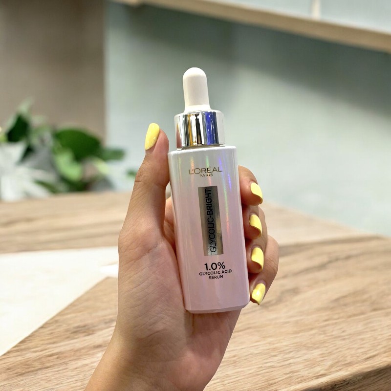 25388_serum-loreal-hong-phu-photoroom-2_20241007152629-12.jpg Serum Dưỡng Sáng Da Tức Thì Loreal Paris Glycolic-Bright Instant Glowing Serum 30ml - 8994993016587
