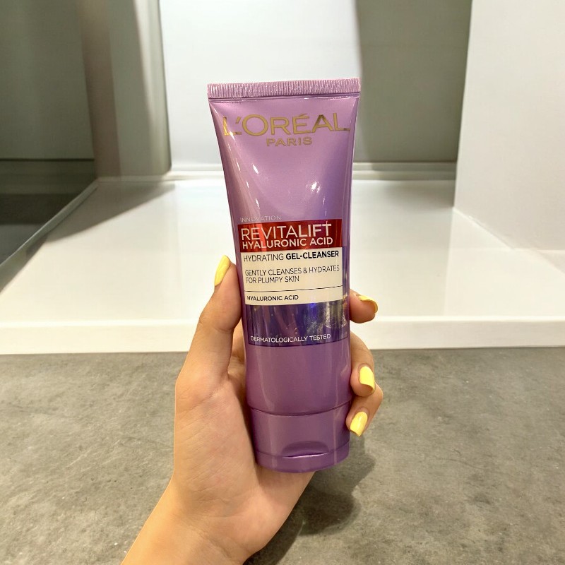 25389_srm-loreal-phu-photoroom_20241007155729-12.jpg Sữa Rửa Mặt Loreal Paris Cấp Ẩm Da Revitalift Hyaluronic Acid 100ml - 8994993016013