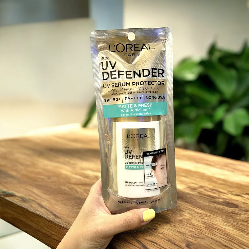 25393_kcn-matte-loreal-phu-photoroom-4_20241008103732-12.jpg Kem Chống Nắng Loreal Paris Kiềm Dầu Thoáng Mịn Da Matte & Fresh With Airlicium SPF50+ PA++++ 50ml - 8994993014705