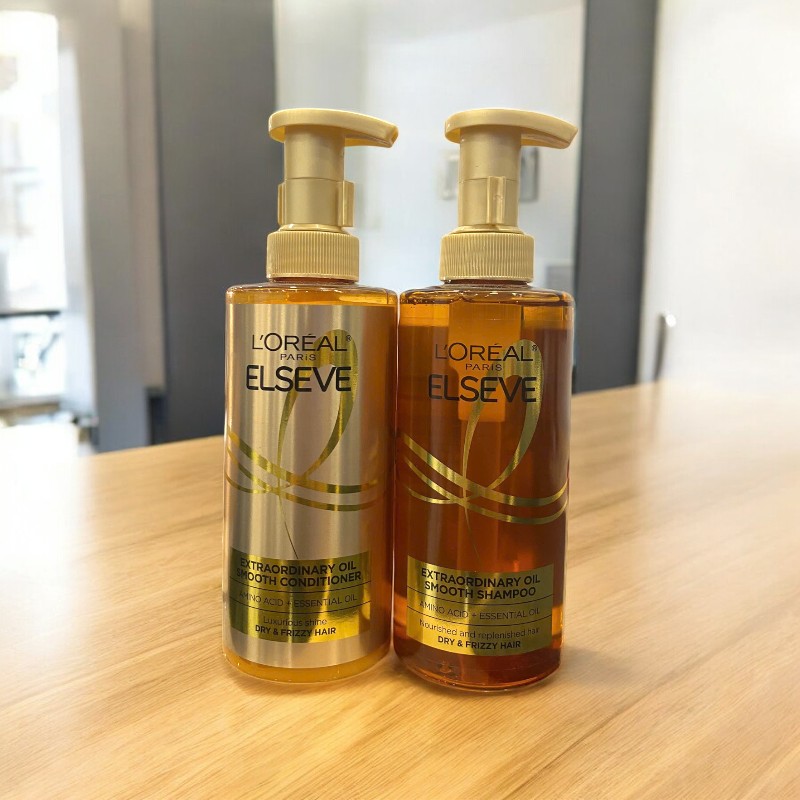 25465_dau-xa-loreal-phu-photoroom-2_20241017102858-11.jpg Dầu Xả LorealParis Elseve Extraordinary Oil Smooth Dành Cho Tóc Khô Xoăn 440ml Loreal - 6923700909005