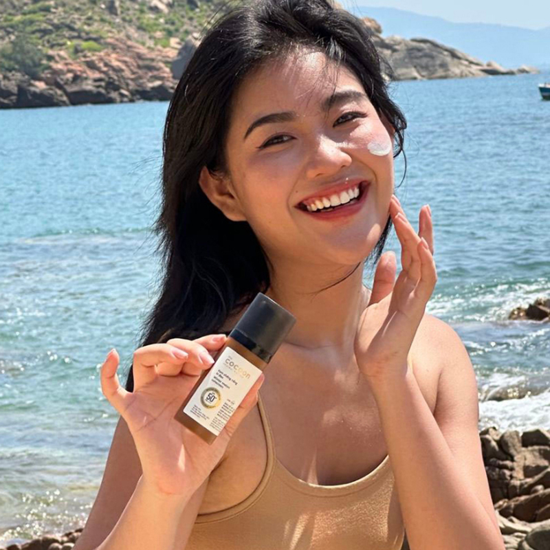 25537_vn-11134207-7qukw-lhocp5r5cn9dad_20241028151547-4.jpg Kem Chống Nắng Bí Đao CoCoon - Dành Cho Da Dầu Mụn Nhạy Cảm 50ml - 8936217700339