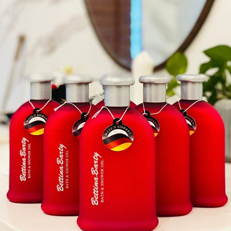 25574_nuoc-hoa-duc-trang-photoroom-3_20241031111030-10.jpg Sữa Tắm Nước Hoa Đức Bettina Barty Red Line 500ml - 4008268011017