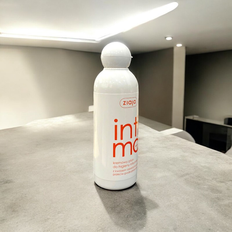 25599_ziaja-phu-photoroom-2_20241104120958-2.jpg Dung Dịch Vệ Sinh Phụ Nữ Ziaja Intimate With Ascorbic Acid 200ml - 5901887018650