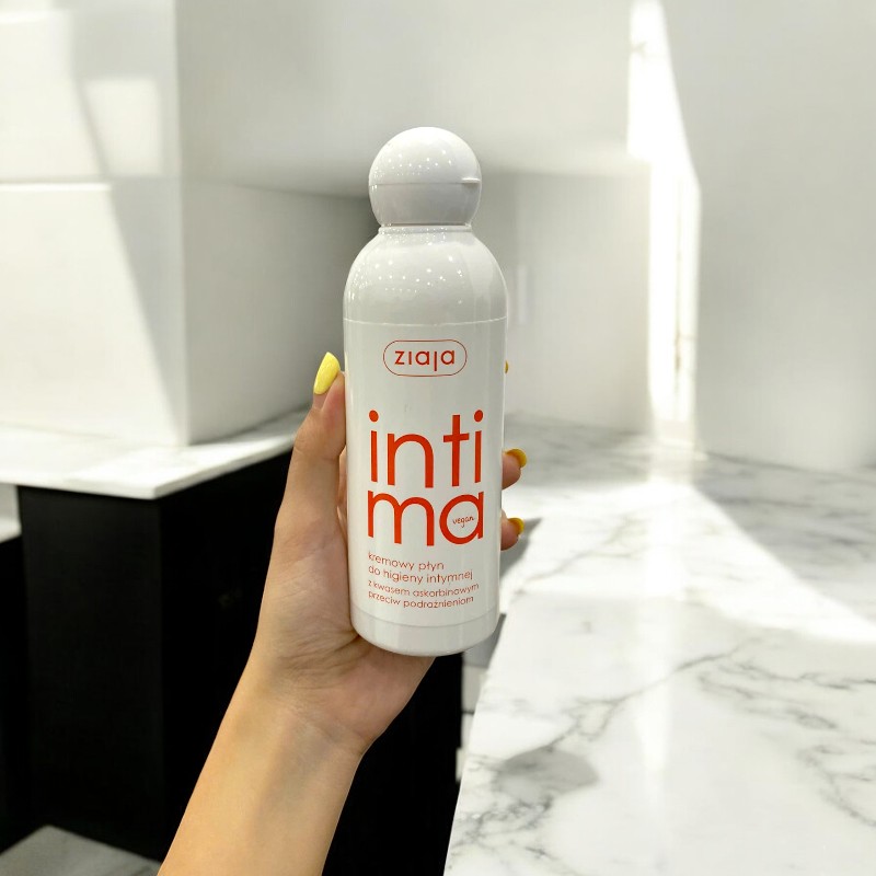 25599_ziaja-phu-photoroom-3_20241104120958-3.jpg Dung Dịch Vệ Sinh Phụ Nữ Ziaja Intimate With Ascorbic Acid 200ml - 5901887018650