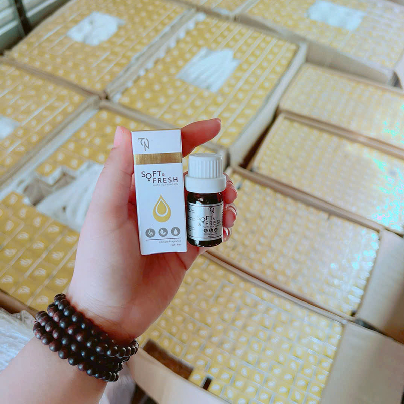 25715_z6021304230995-8d2bc14d36b202d21a6496cbfb96759c_20241111153934-3.jpg Dung Dịch Vệ Sinh Collagen X3 TN Đông Anh Soft & Fresh Collagen X3 120ml - Tặng 1 Xịt Thơm Body + 1 Nước Hoa Vùng Kín - DDVSTN