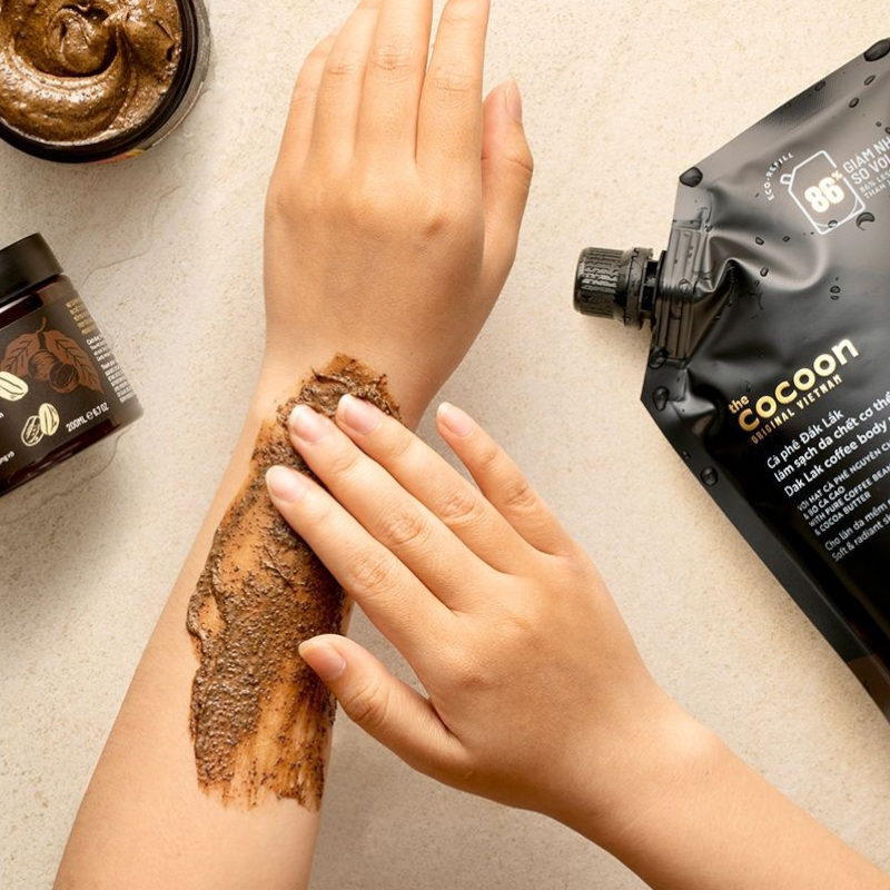 Phân phối tẩy Tế Bào Chết Cà Phê Cocoon Cho Body Dạng Túi Refill 600ml Phân phối tẩy Tế Bào Chết Cà Phê Cocoon Cho Body Dạng Túi Refill 600ml