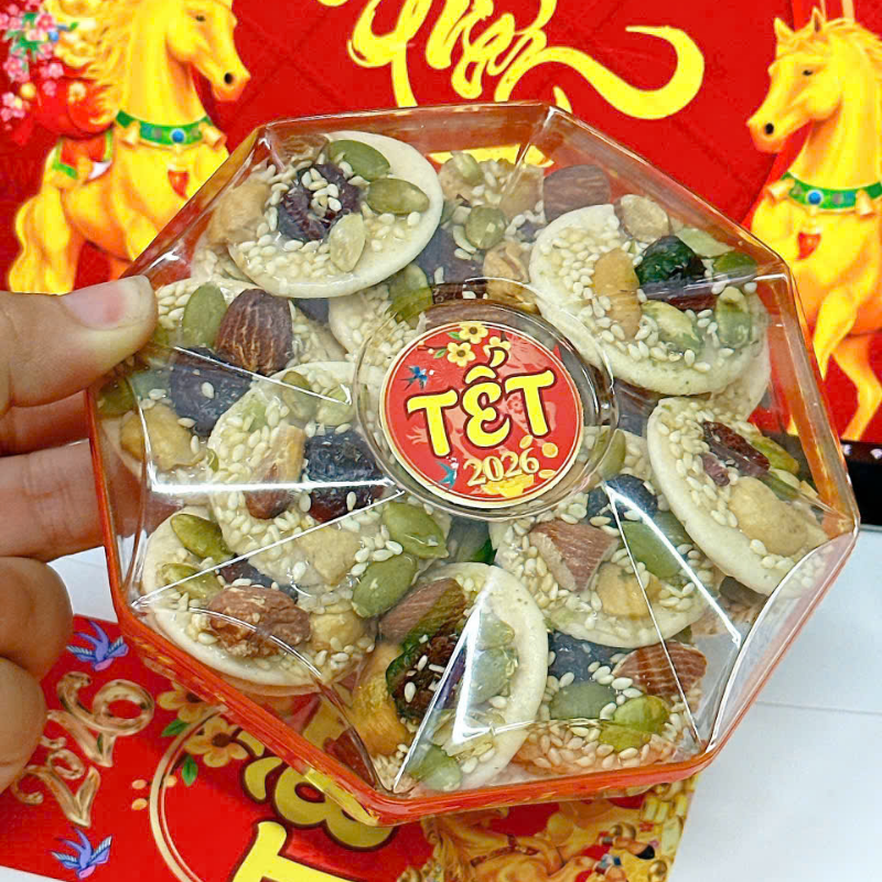 25761_110_20251031110234-4.png Hộp Bánh Đồng Tiền Việt Quất Bác Giác 170G Hộp Quà Tết 2026 - BDTVQHBG170