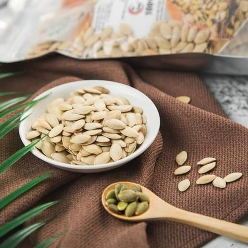 25766_rixgk1yq9winudef66uy-simg-de2fe0-500x500-maxb_20241114170207-3.jpg Set Hộp Mix Hạt 3 Vị (Hạt Dưa, Hạt Hướng Dương, Hạt Bí Trắng) Sun Khía 3 Ngăn 300G Hộp Tết - HTVHSK300