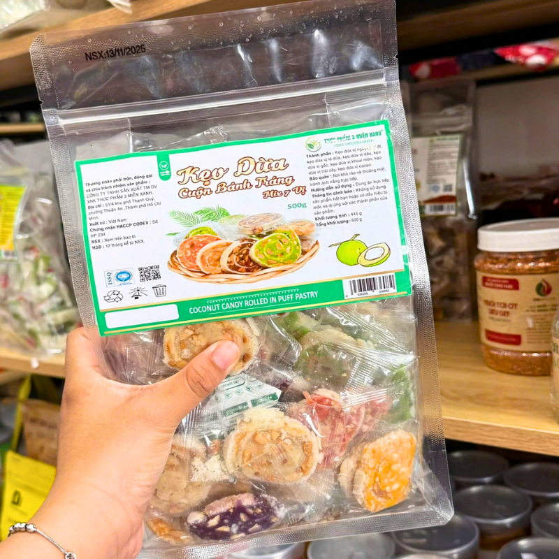 25875_65_20251204175808-2.png Kẹo Dừa Cuộn Bánh Tráng Mix 7 Vị Thơm Ngon - Túi Zip 500g - KDCNP500