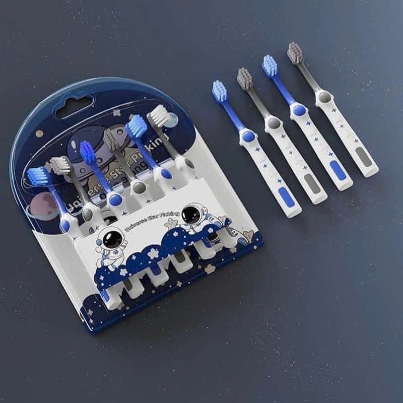 Set 6 Bàn Chải Đánh Răng Cho Bé Phi Hành Gia Set 6 Bàn Chải Đánh Răng Cho Bé Phi Hành Gia