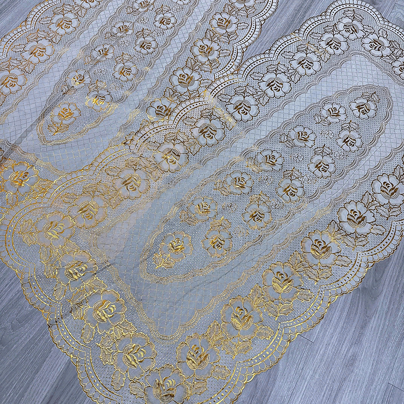 Khăn Trải Bàn Nhũ Vàng Dài Cao Cấp 60cmx1.2m Khăn Trải Bàn Nhũ Vàng Dài Cao Cấp 60cmx1.2m