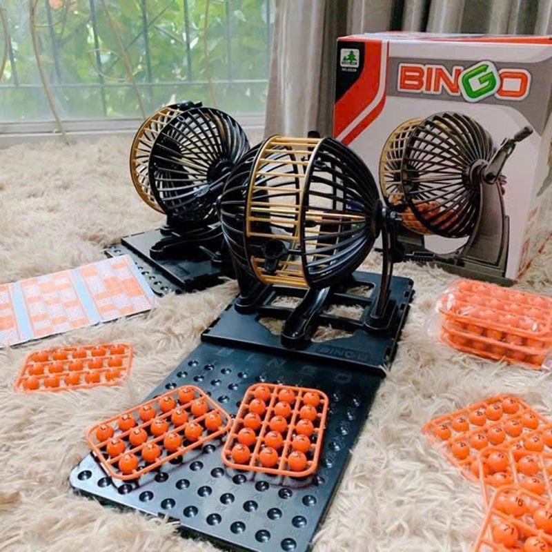 25976_z6225752897813-eecd2d2381a33404aefc56468f606d4d_20250117144119-2.jpg Bộ Đồ Chơi Lô Tô Size To - Loto Bingo 90 Số Có Tờ Thẻ Dò Và Lồng Quay Xổ Số Dịp Tết 25×25cm - BDCLTST01